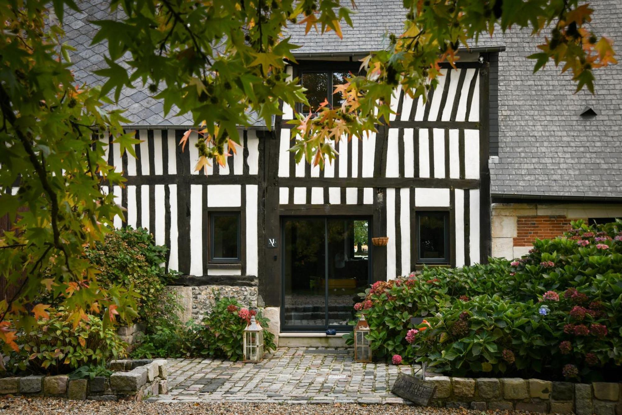 Hotel Le Manoir De La Campagne Yebleron Esterno foto